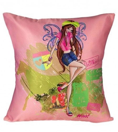 CUSHION-COVER-Winx_1.jpg